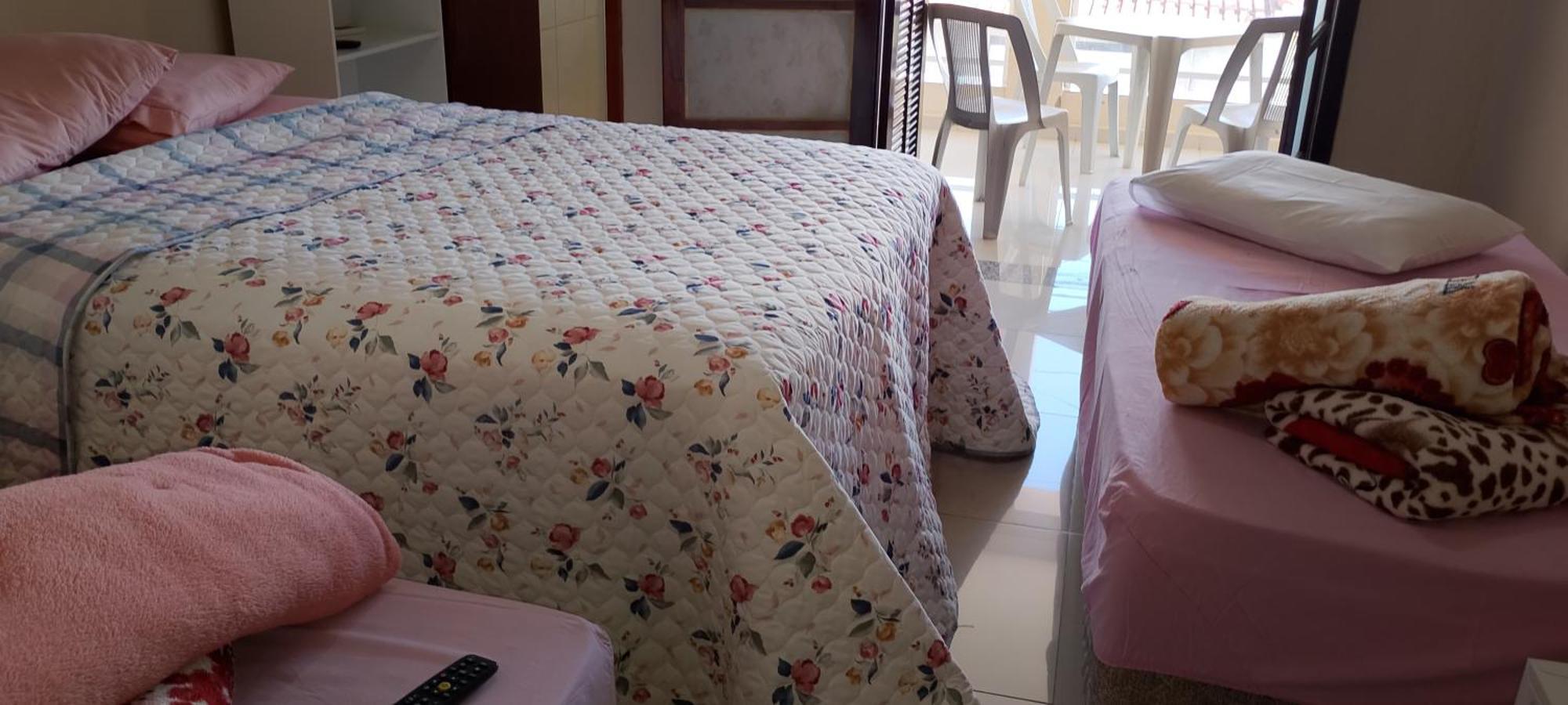 Santa Helena Pousada Cachoeira Paulista Eksteriør billede